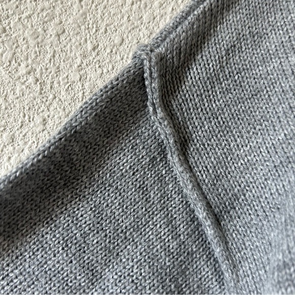 Pink Lily Women’s Oversized Knit Sweater Medium Gray Drop Shoulders Fall Winter - Picture 11 of 11